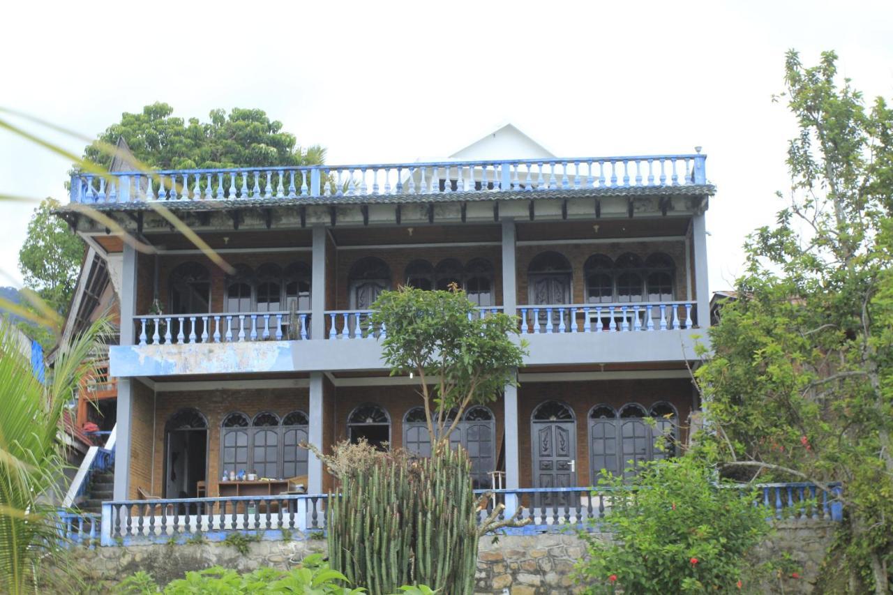Sony Cottage Samosir Island エクステリア 写真