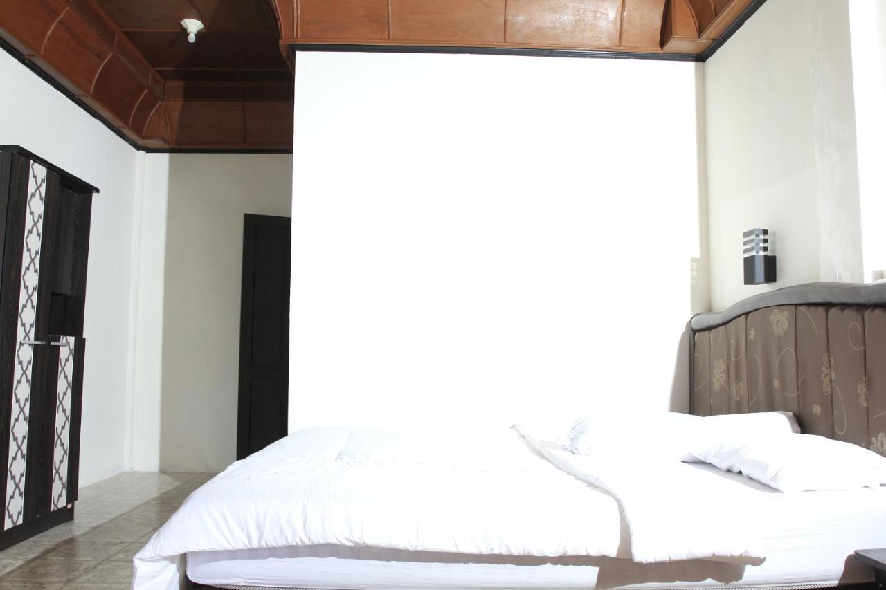 Sony Cottage Samosir Island エクステリア 写真