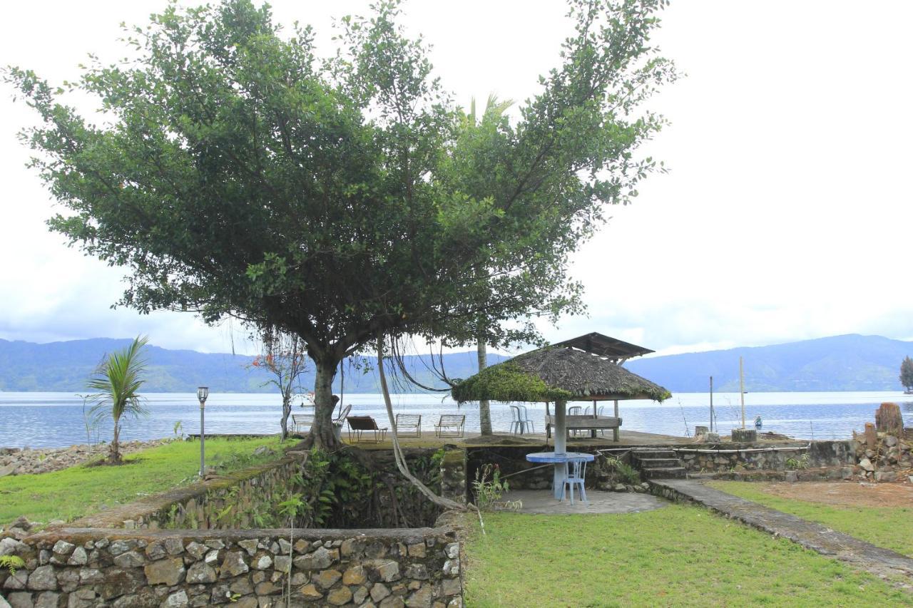 Sony Cottage Samosir Island エクステリア 写真